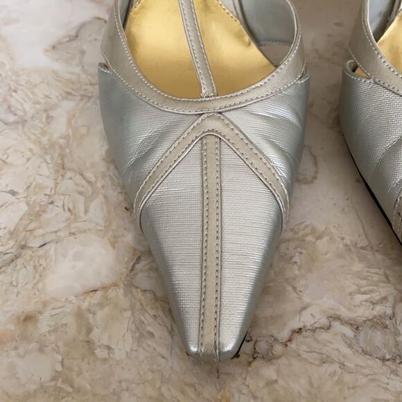 J. Renee Gold & Ivory Metallic Slingback Heels - Picture 3 of 9